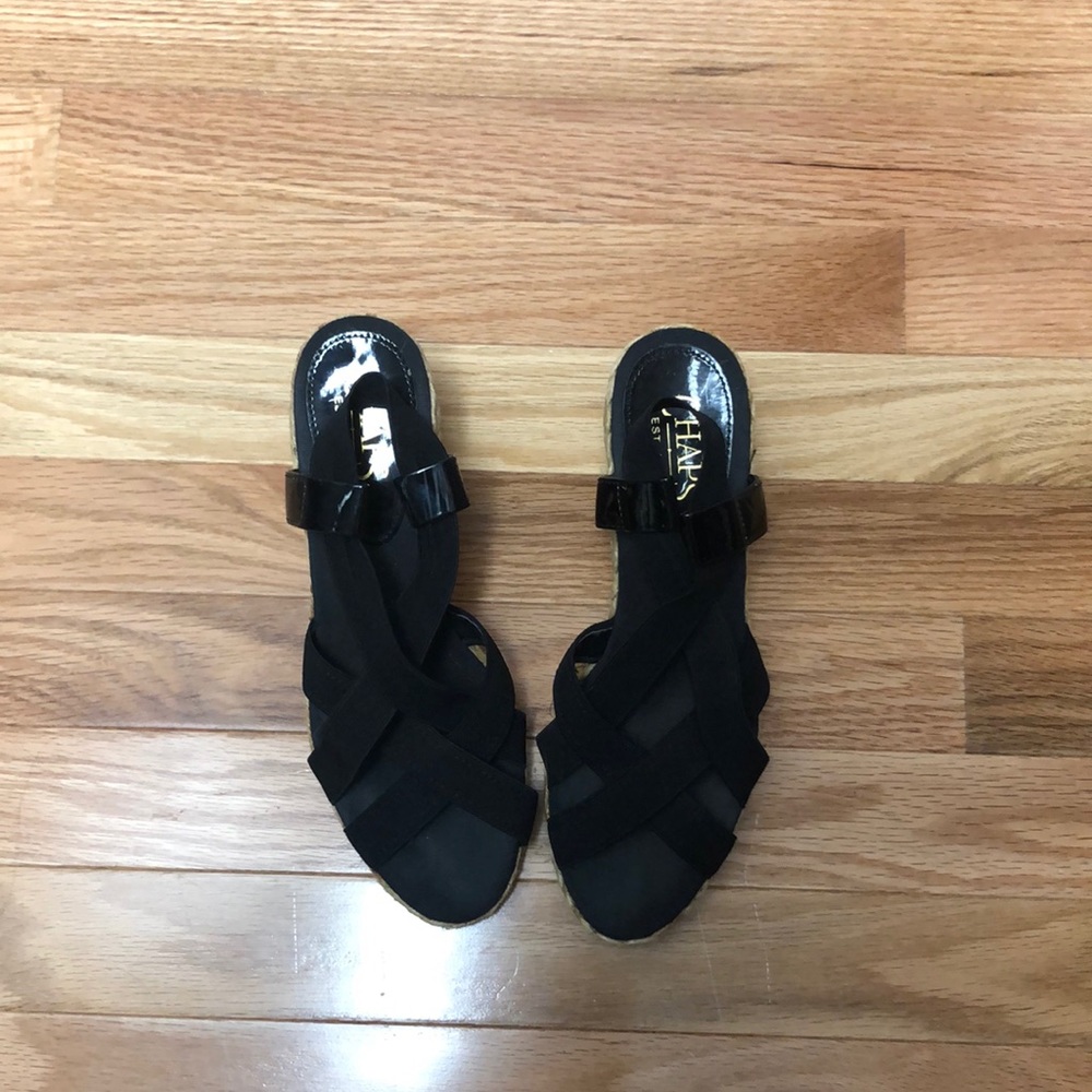 Women’s black wedge sandals